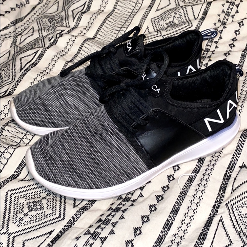 Nautica Sneakers